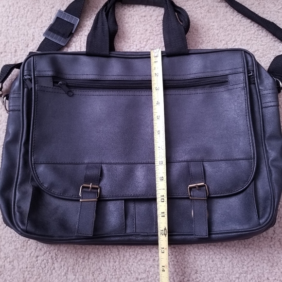 Leather Buckled Academic Messenger Shoulder Bag - Picture 11 of 16